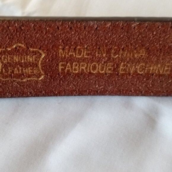 Genuine Leather Belt Size 40-42 Width 1.5" for Men Excellent Condition Brown - Picture 4 of 4